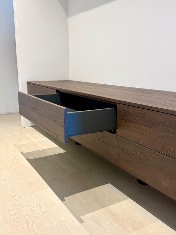 a9c2b545-87fc-4f2b-a736-73f795743f41